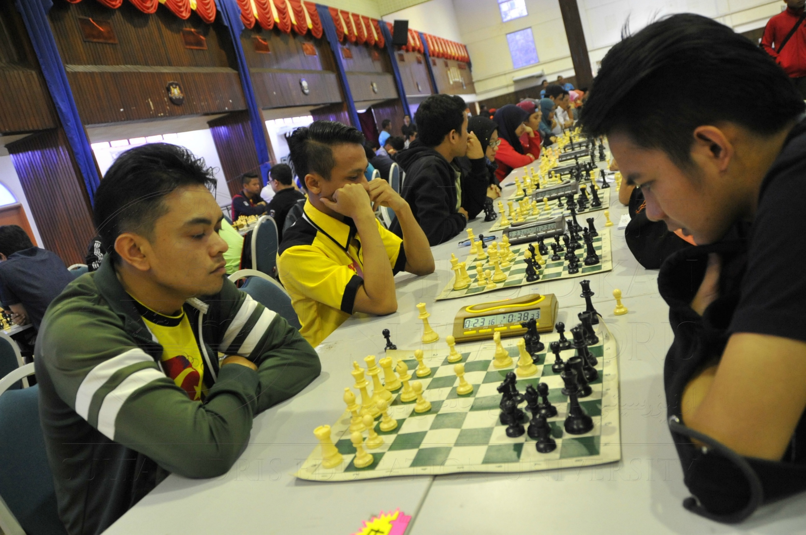 PRO15 158 CATUR HAS 9141